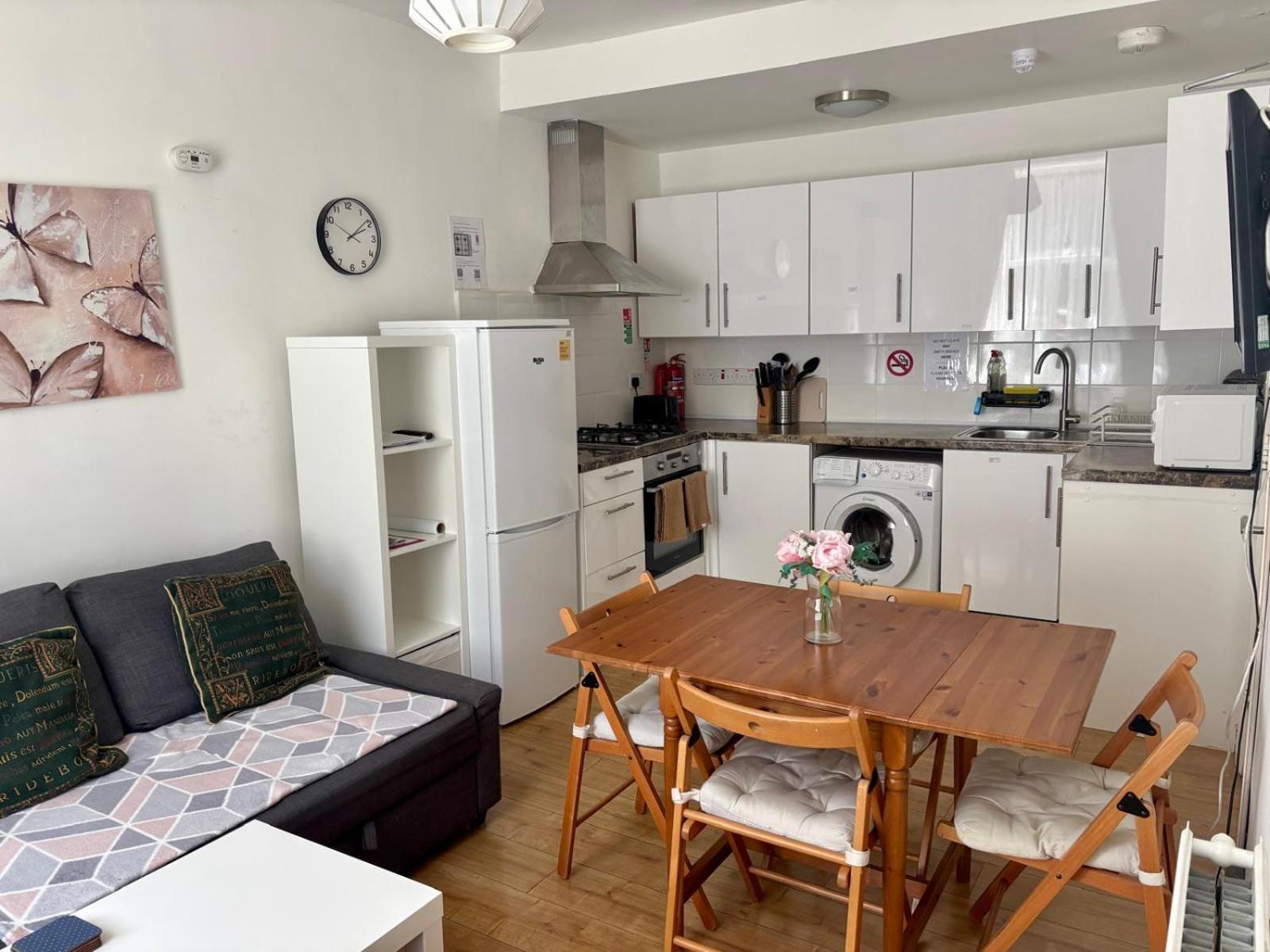 Edinburgh Central Apartment — Photos 1